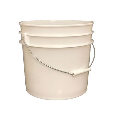 Lee Fisher Sports Bucket Lee Fisher Sports Bucket - Metal Handle without Lid, White